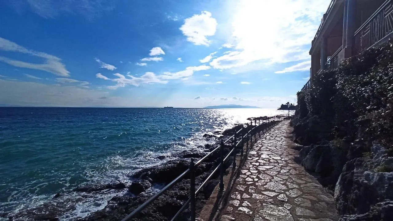 Studio Apartments Skoric Opatija Volosko