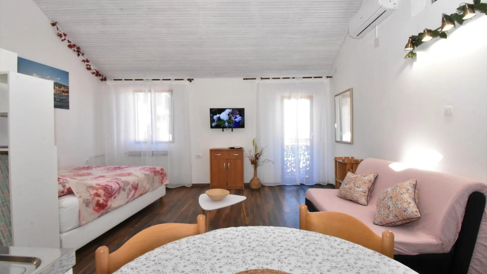 Studio Apartments Skoric Opatija Volosko 0*,  Croatia