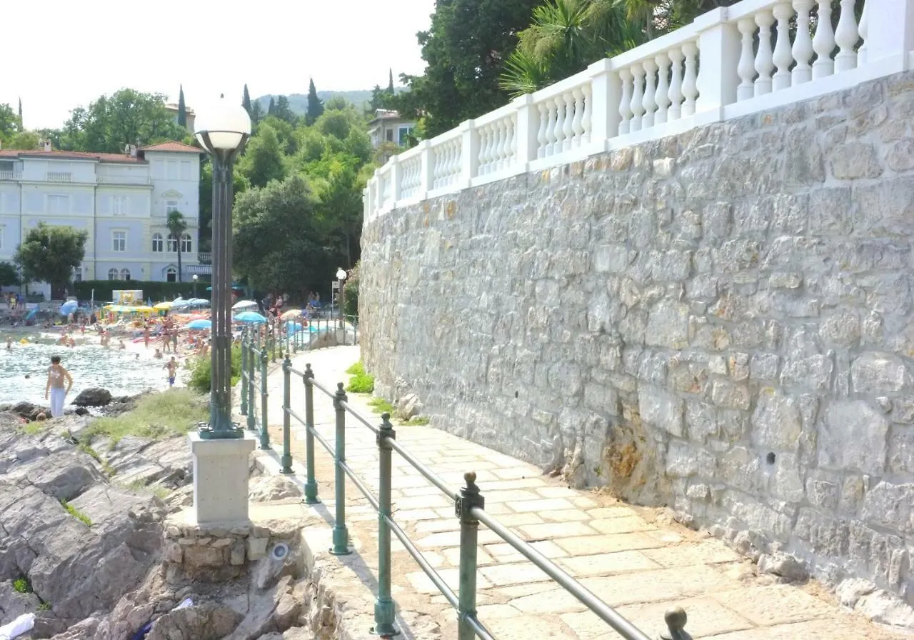 Studio Apartments Skoric Opatija Volosko 0*,